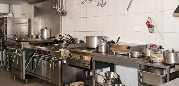 Kitchen Cleaning and Sanitizing